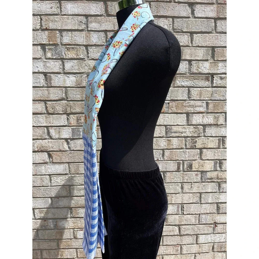 Sunflower Bicycle Kitchen Scarf: Blue Gingham Kitchen Boa